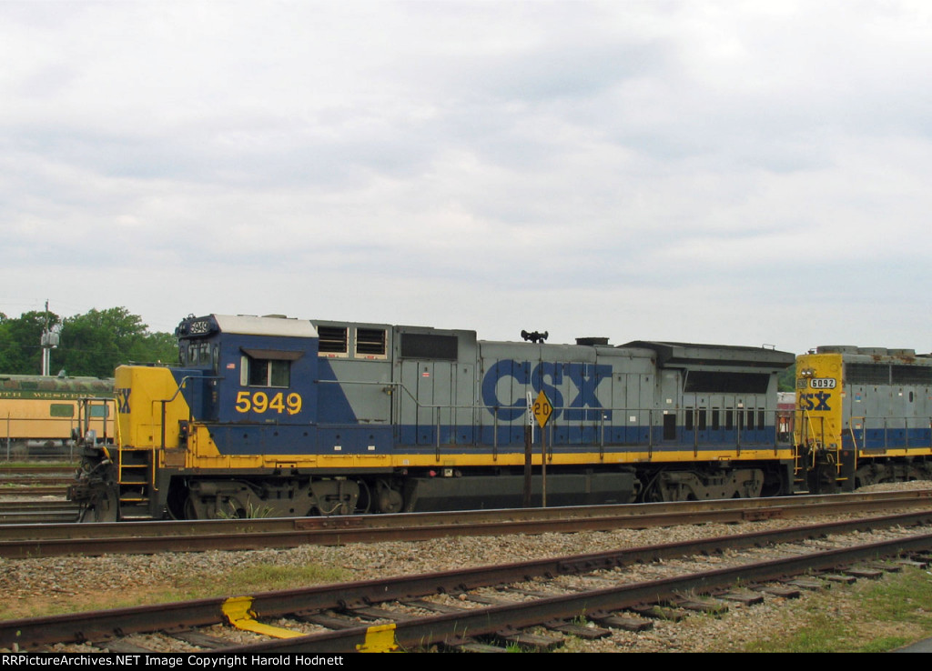 CSX 5949